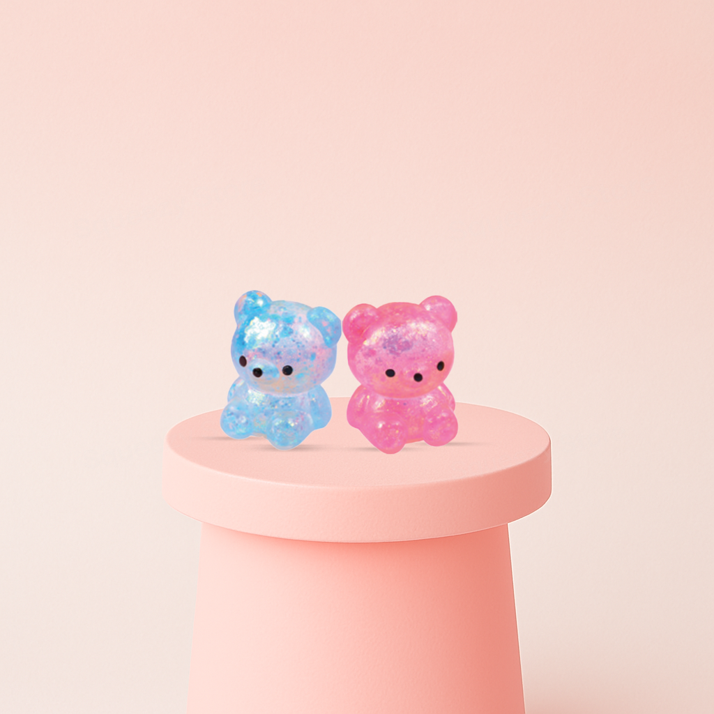 Little Maltose Bear 2-piece set featuring crystal-clear teddy bear squishies filled with sparkling glitter.